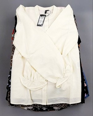 Купить Блузки Bestseller 44#5 кг, ЛОТ №8026 оптом в Кирове и Кировской области