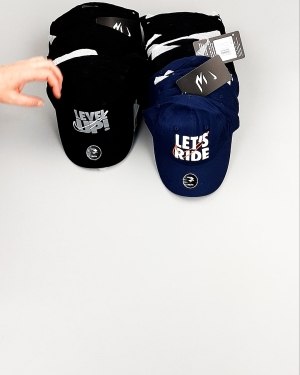 Фотография  155 - Кепки детские CAN 084#5 кг, ЛОТ №7965 оптом в Кирове и Кировской области