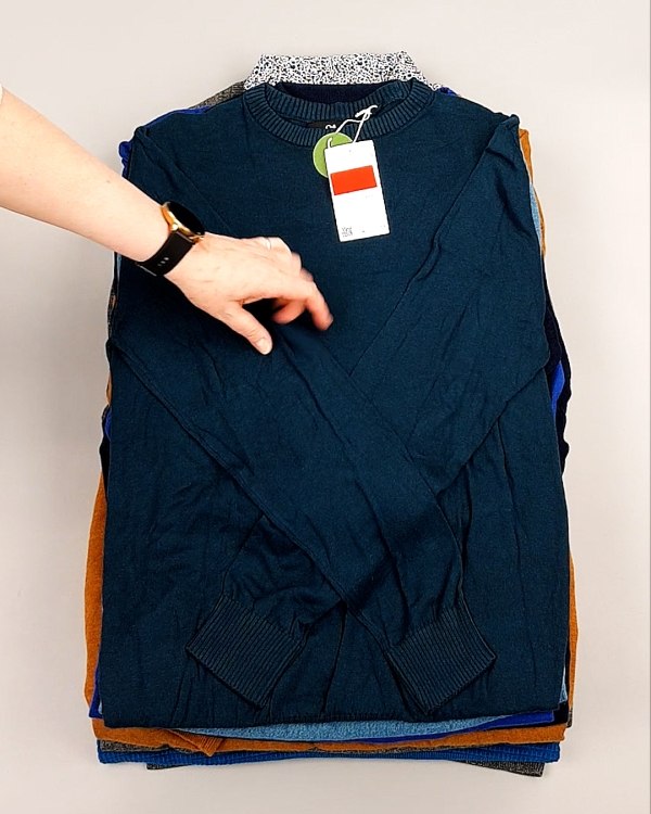 Фотография  484 - Джемпера легкие мужские C&A 025#7 кг, ЛОТ №7876 оптом в Кирове и Кировской области