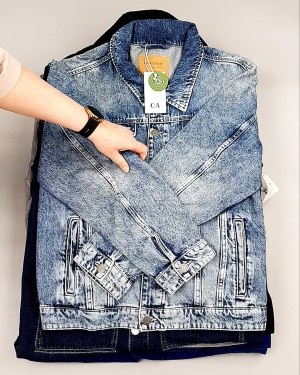 Фотография  907 - Ветровки м/ж C&A 025#10 кг, ЛОТ №7865 оптом в Кирове и Кировской области