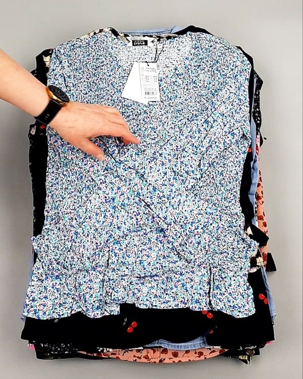 Фотография  185 - Блузки Bestseller 44#5 кг оптом в Кирове и Кировской области