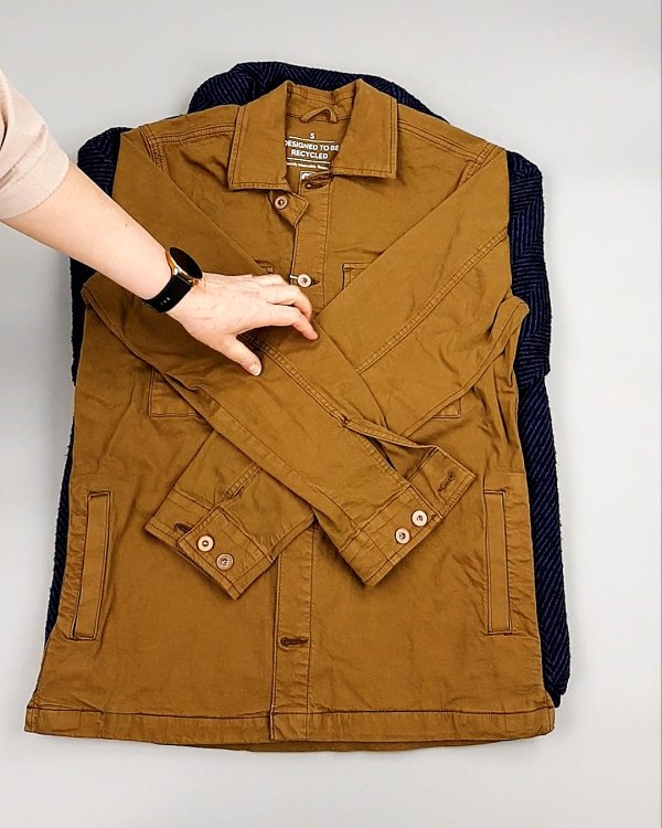 Фотография  670 - Ветровки м/ж C&A 025#10 кг, ЛОТ №7863 оптом в Кирове и Кировской области