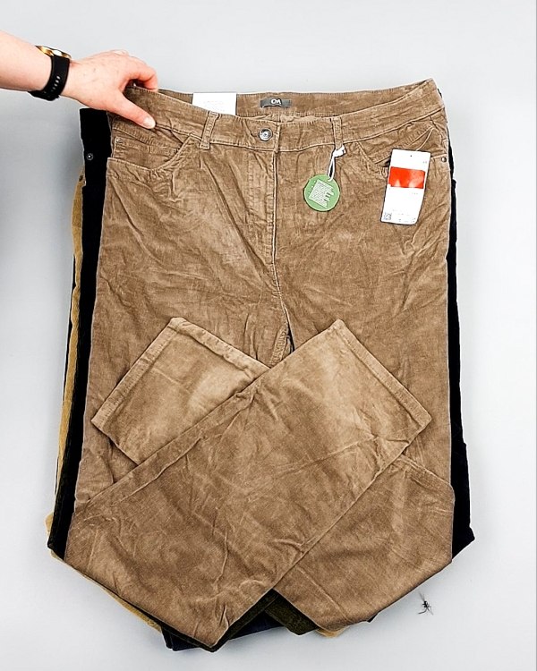 Фотография  675 - Брюки вельветовые м/ж C&A 025#10 кг, ЛОТ №7902 оптом в Кирове и Кировской области