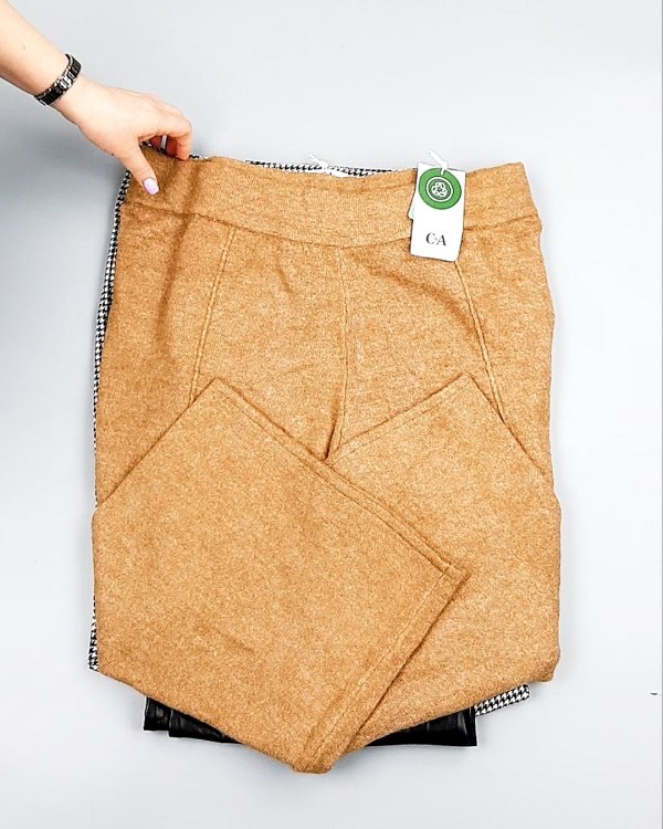 Фотография  908 - Брюки женские зима C&A 025#10 кг, ЛОТ №7908 оптом в Кирове и Кировской области