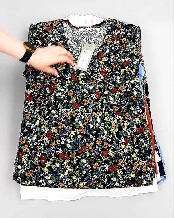 Фотография  731 - Блузки Bestseller 44#5 кг, ЛОТ №8026 оптом в Кирове и Кировской области