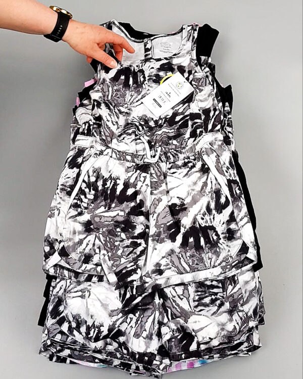 Фотография  944 - Комбинезоны детские CAN#5 кг, ЛОТ №8132 оптом в Кирове и Кировской области