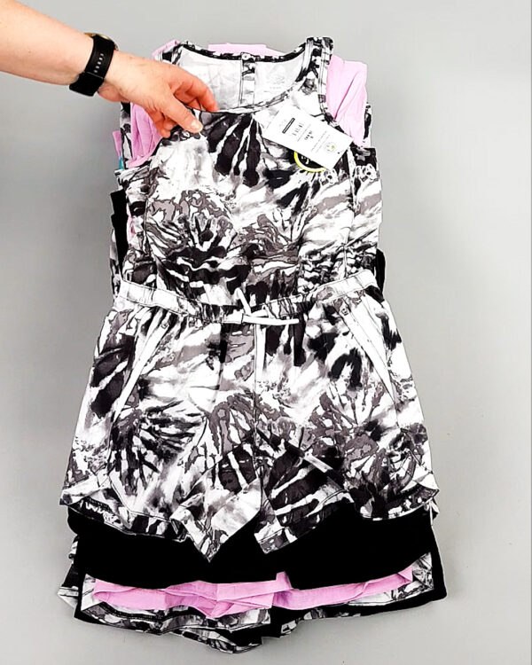 Фотография  864 - Комбинезоны детские CAN#5 кг, ЛОТ №8134 оптом в Кирове и Кировской области