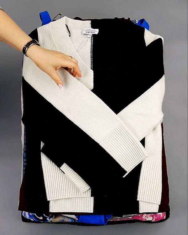 Фотография  799 - OTHER STORIES mix 06 B 035#15 кг, ЛОТ №8189 оптом в Кирове и Кировской области