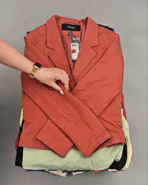 Фотография  396 - VERO MODA  Summer mix 045#13 кг, ЛОТ №8447 оптом в Кирове и Кировской области