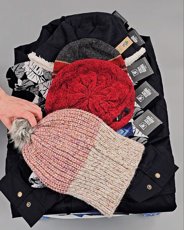 Фотография  351 - CANADA mix 084#50 кг, ЛОТ №8336 оптом в Кирове и Кировской области