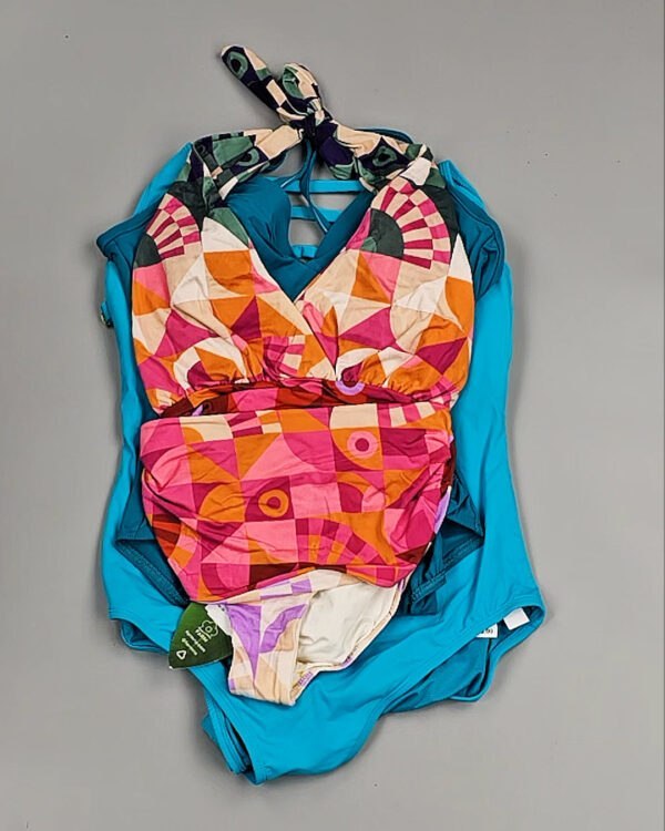 Фотография  439 - Купальники Nordstrom 124#2,3 кг, ЛОТ №8488 оптом в Кирове и Кировской области