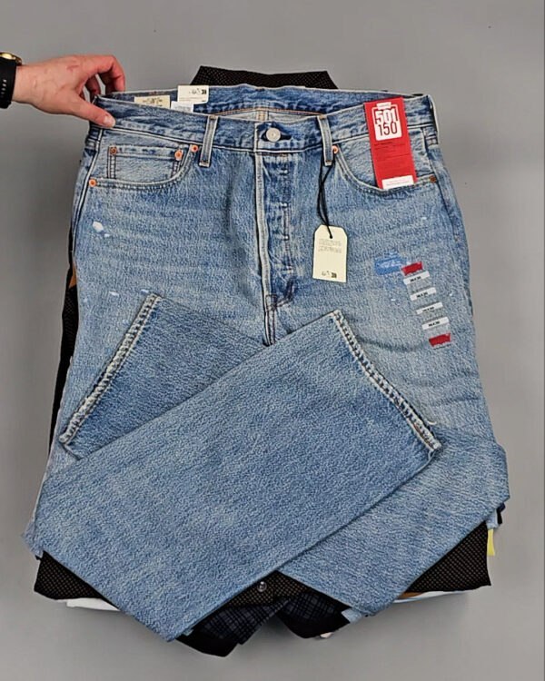 Фотография  953 - Levis mix SW 03#10 кг оптом в Кирове и Кировской области