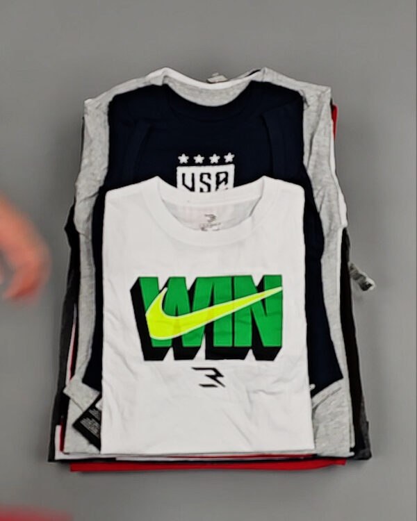 Фотография  556 - KIDS NIKE CAN 084#5 кг, ЛОТ №8505 оптом в Кирове и Кировской области