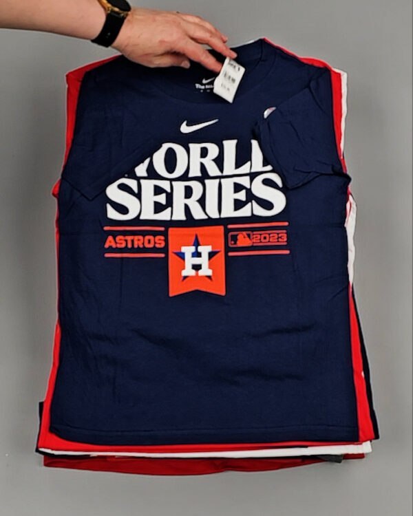 Фотография  528 - KIDS NIKE CAN 084#5 кг, ЛОТ №8502 оптом в Кирове и Кировской области