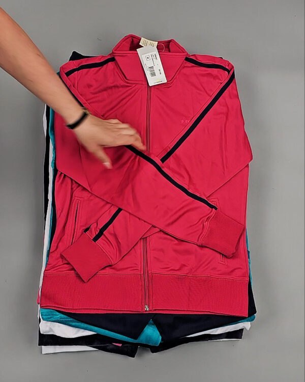 Фотография  590 - Спортивные костюмы  AD83#10 шт, ЛОТ №8639 оптом в Кирове и Кировской области