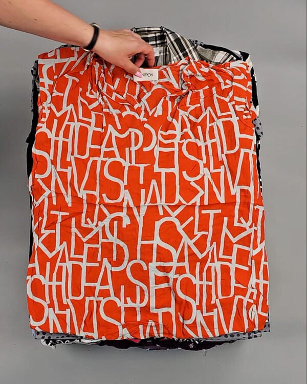 Фотография  355 - Блузки S#10 кг, ЛОТ № ВК0104 оптом в Кирове и Кировской области