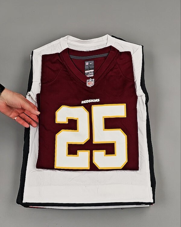 Фотография  636 - KIDS NIKE CAN 084#5 кг, ЛОТ №8503 оптом в Кирове и Кировской области