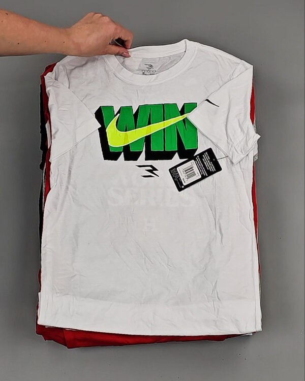 Фотография  437 - KIDS NIKE CAN 084#5 кг, ЛОТ №8477 оптом в Кирове и Кировской области