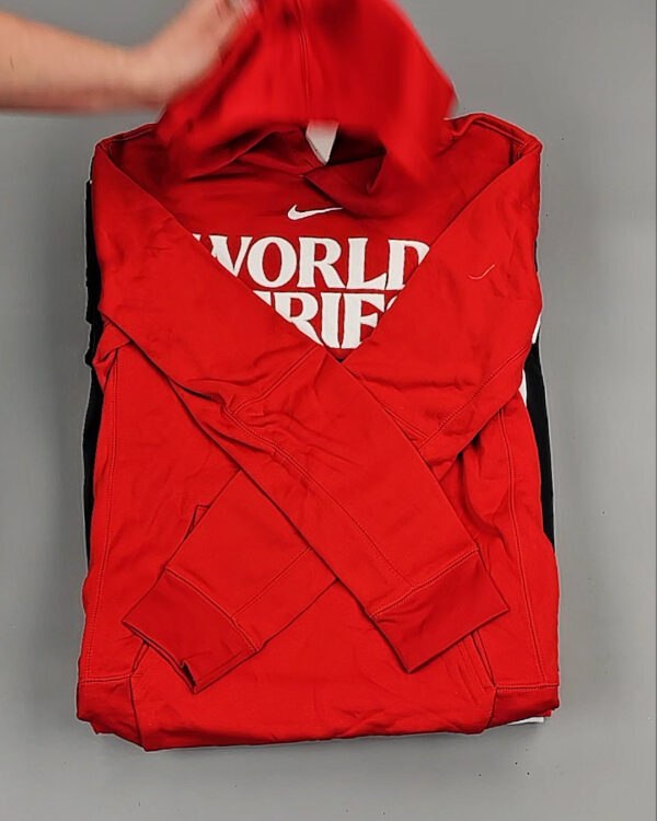 Фотография  464 - KIDS NIKE CAN 084#5 кг, ЛОТ №8477 оптом в Кирове и Кировской области