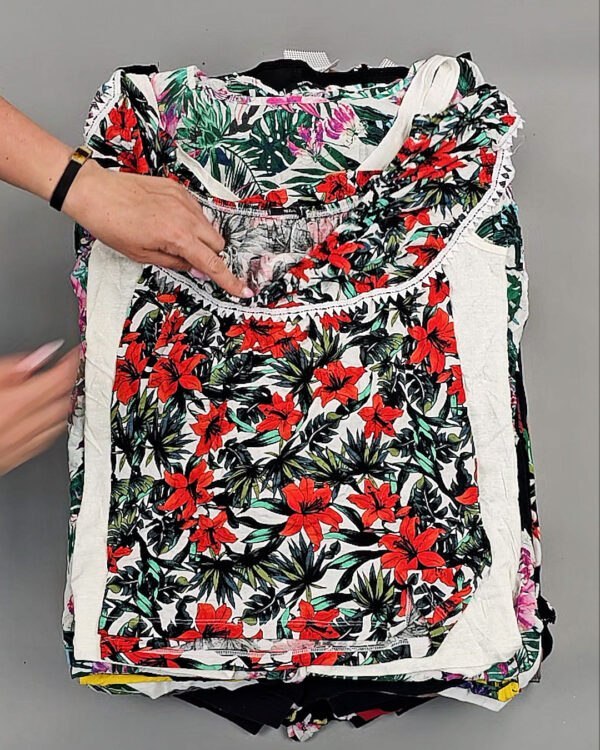 Фотография  331 - CALZEDONIA лето mix#50 шт, ЛОТ №8816 оптом в Кирове и Кировской области