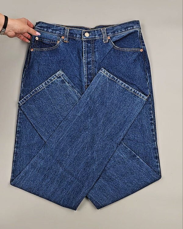 Фотография  432 - Джинсы LEVIS муж #6,3 кг, ЛОТ №8759 оптом в Кирове и Кировской области