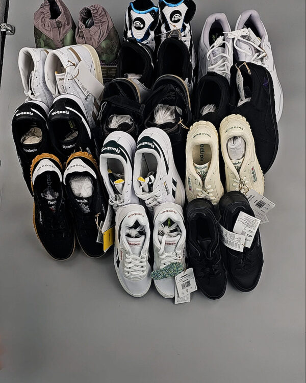 Фотография  150 - Кроссовки Reebok#23 шт, ЛОТ №8895 оптом в Кирове и Кировской области