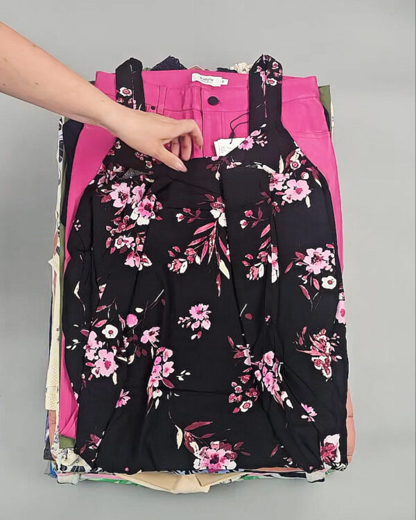 Фотография  235 - B.YOUNG Summer mix 045#17 кг оптом в Кирове и Кировской области