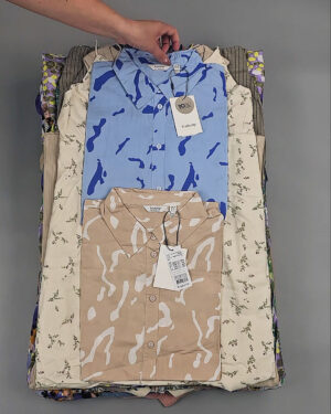 Фотография  796 - B.YOUNG Summer mix 045#17 кг, ЛОТ №8918 оптом в Кирове и Кировской области