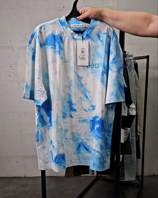 Фотография  753 - LACOSTE, CALVIN KLEIN, TOMMY HILFIGER, GUESS + 075#20 шт, ЛОТ №9072 оптом в Кирове и Кировской области