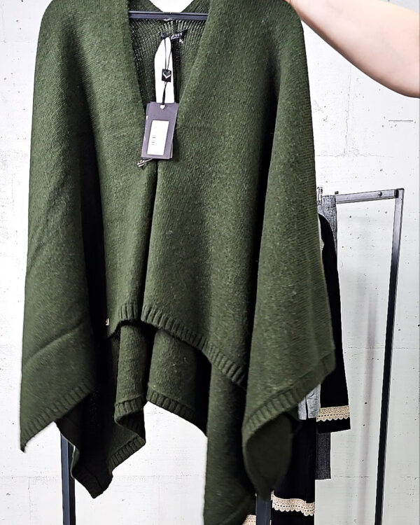 Фотография  235 - TWIN-SET 075#9 шт, ЛОТ №9080 оптом в Кирове и Кировской области