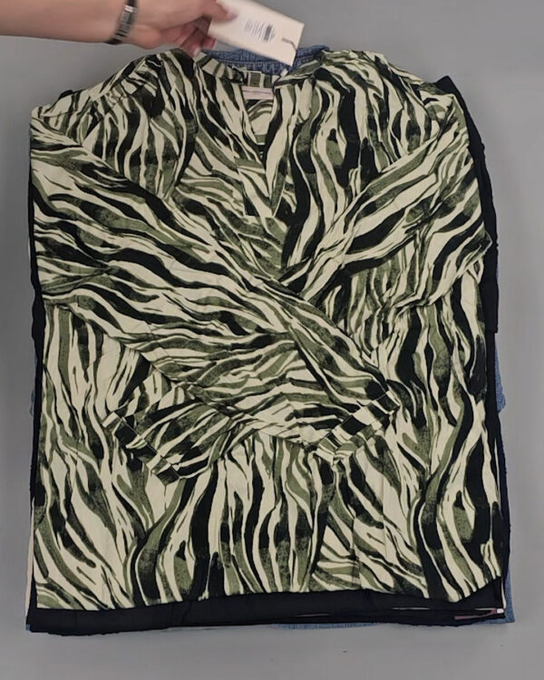 Фотография  903 - CARMACOMA mix 075#25 шт, ЛОТ №9014 оптом в Кирове и Кировской области