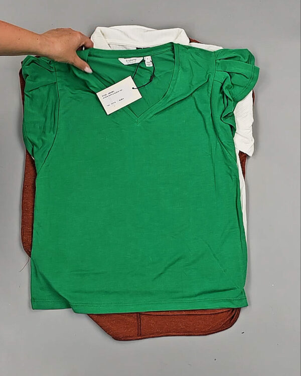 Фотография  643 - Футболки DK COMPANY 045 B#5,8 кг, ЛОТ №9089 оптом в Кирове и Кировской области