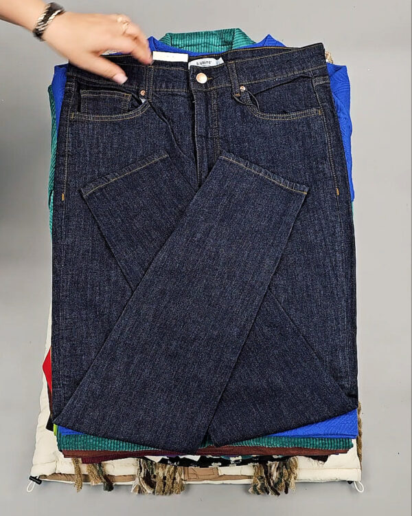 Фотография  229 - B.YOUNG Winter mix 104#15 кг, ЛОТ СТ-9194 оптом в Кирове и Кировской области