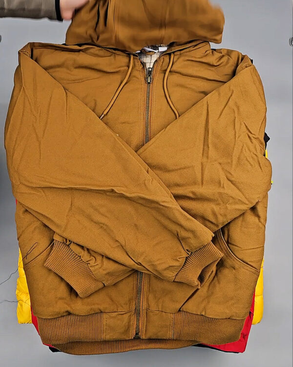 Фотография  962 - Верхняя одежда мужская CAN 104#15 кг оптом в Кирове и Кировской области