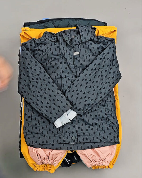 Фотография  260 - Верхняя одежда TCM kids зима 104#5 кг оптом в Кирове и Кировской области