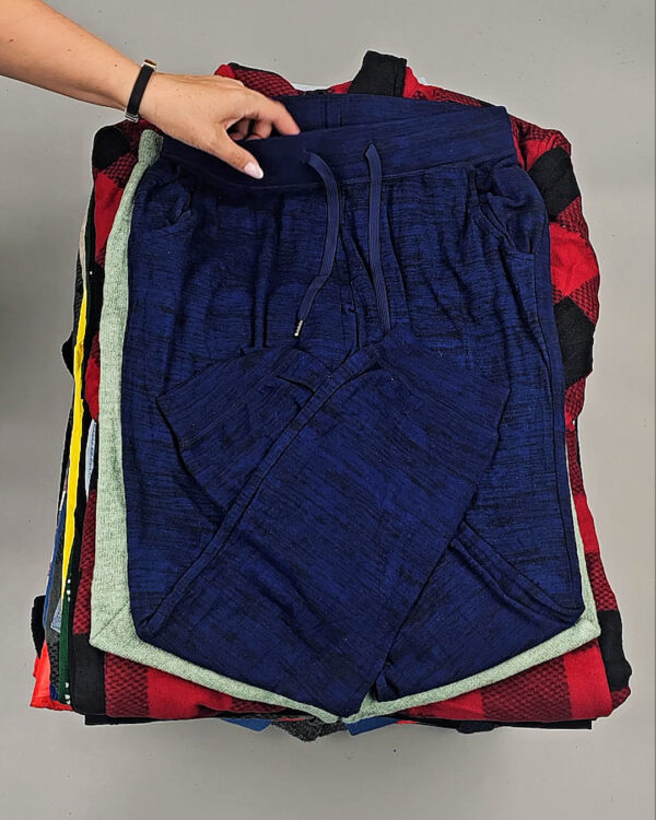 Фотография  275 - LIDL Winter mix 124#15 кг, ЛОТ №9147 оптом в Кирове и Кировской области