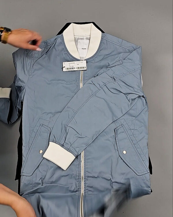 Фотография  262 - Верхняя одежда Корея 085#15 кг, ЛОТ № СТ-9246 оптом в Кирове и Кировской области