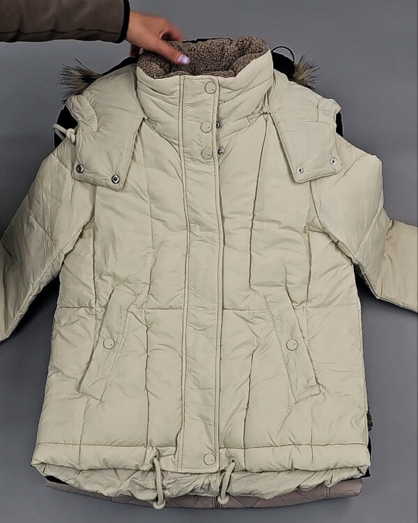 Фотография  814 - Верхняя одежда женская CAN 104#15 кг, ЛОТ СТ-9350 оптом в Кирове и Кировской области