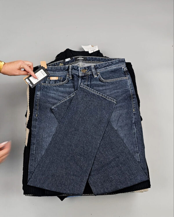 Фотография  734 - JACK JONES Men Winter mix 075#20 кг, ЛОТ № СТ-9266 оптом в Кирове и Кировской области