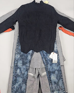 Купить Комплекты жен Корея 085#5 кг, ЛОТ СТ-9573 оптом в Кирове и Кировской области