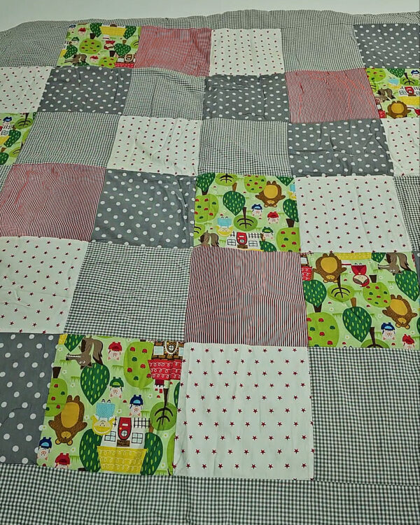 Фотография  998 - Покрывала#12,5 кг, ЛОТ СХ-0186 оптом в Кирове и Кировской области