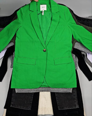 Фотография  182 - Bestseller Winter mix 104#15 кг, ЛОТ № СТ-9526 оптом в Кирове и Кировской области