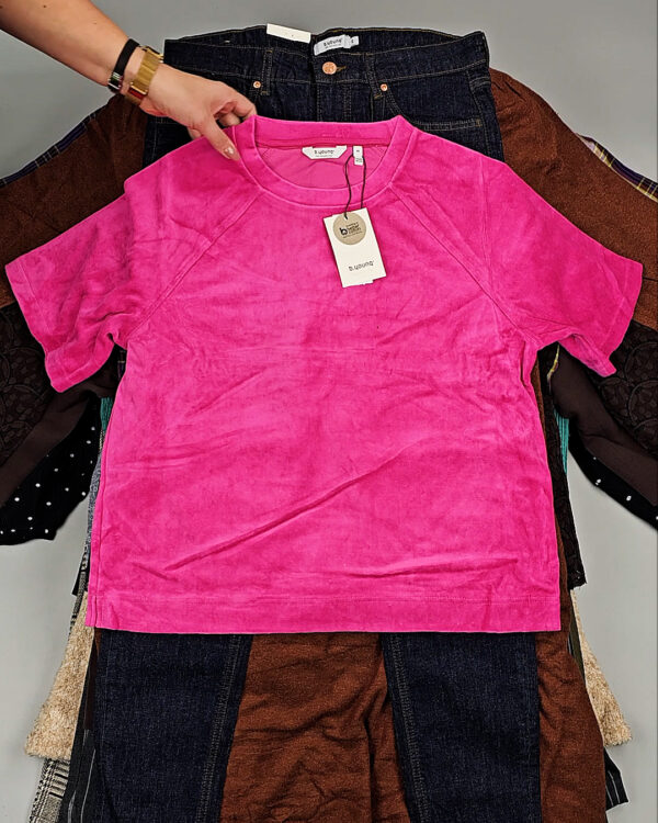 Фотография  249 - B.YOUNG Winter mix 104#15 кг, ЛОТ СТ-9524 оптом в Кирове и Кировской области