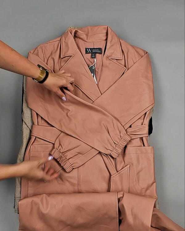 Фотография  958 - Ветровки женские CAN 104#12 кг оптом в Кирове и Кировской области