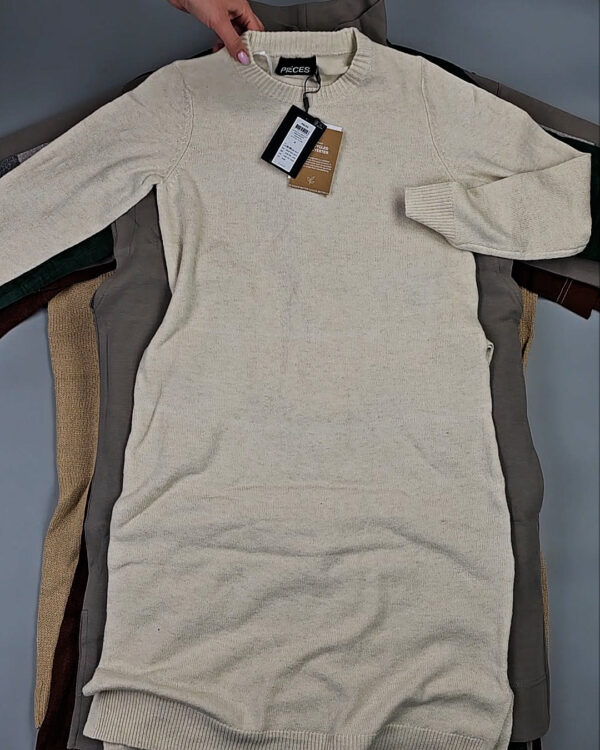 Фотография  155 - Платья Bestseller+DK Winter 035#7 кг, ЛОТ СТ-9916 оптом в Кирове и Кировской области