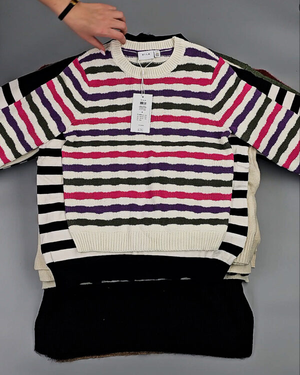 Фотография  885 - Джемпера VILA W 104#7 кг, ЛОТ СТ-9991 оптом в Кирове и Кировской области