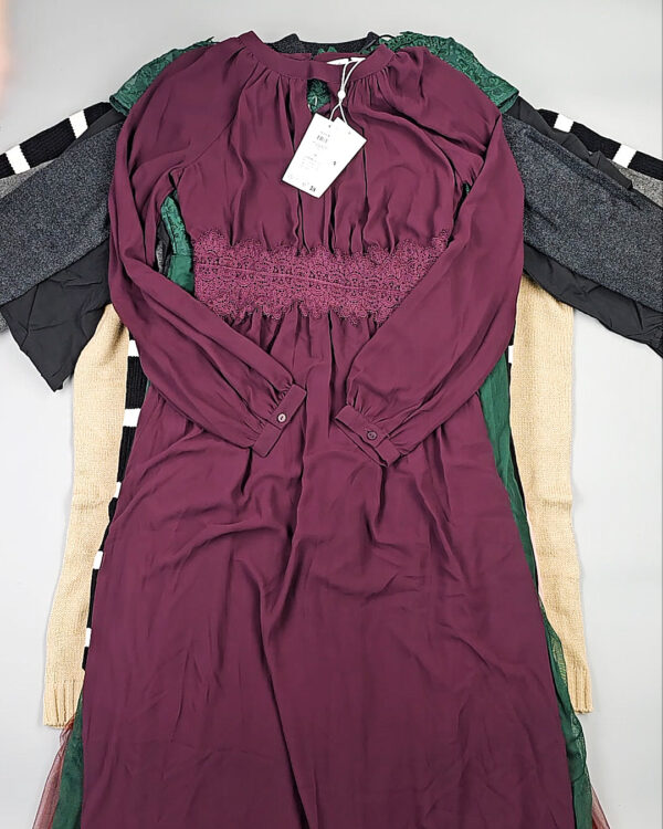 Фотография  282 - Платья VILA Winter 104#7 кг, ЛОТ СТ-9903 оптом в Кирове и Кировской области