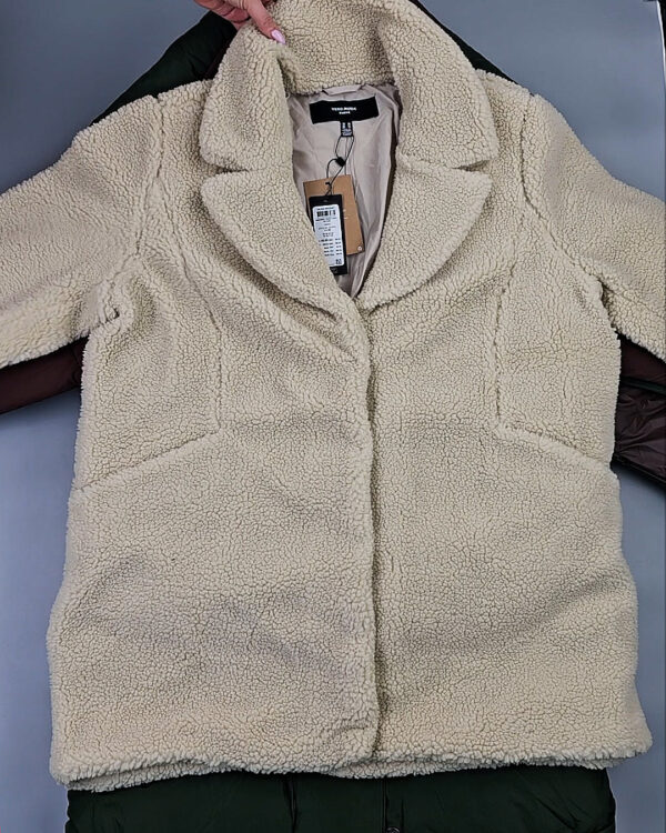 Фотография  835 - Куртки BESTSELLER зима 045#10 кг, ЛОТ СТ-9827 оптом в Кирове и Кировской области