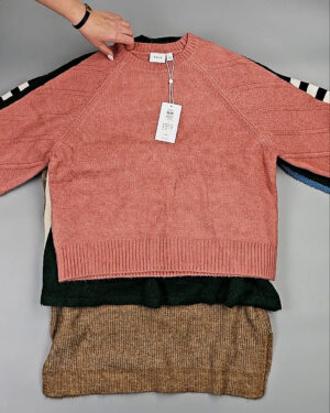 Фотография  685 - Джемпера VILA W 104#7 кг, ЛОТ СТ-9994 оптом в Кирове и Кировской области