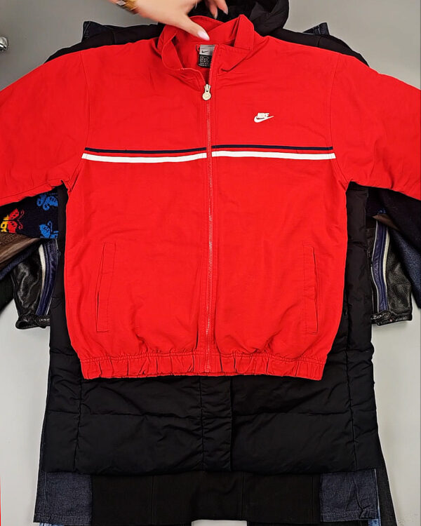 Фотография  787 - Vintage Black#50 кг, ЛОТ СХ-0210 оптом в Кирове и Кировской области